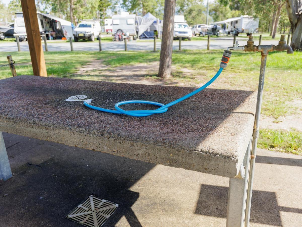 Nrma Lake Somerset Holiday Park Kilcoy Exterior photo