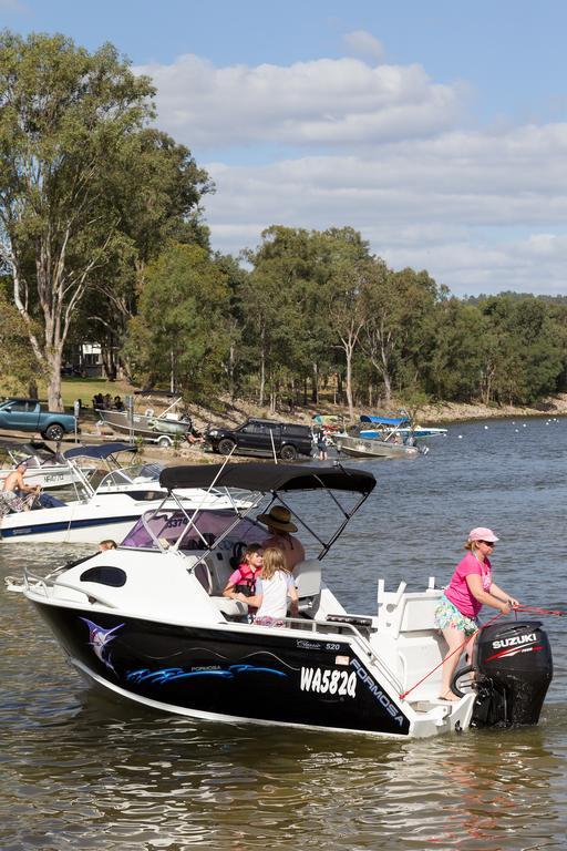 Nrma Lake Somerset Holiday Park Hotel Kilcoy Exterior photo